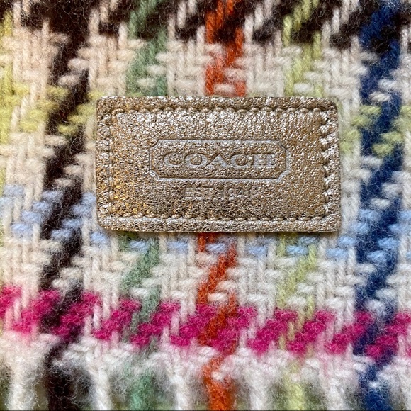 Coach Scarf - Picture 5 of 5